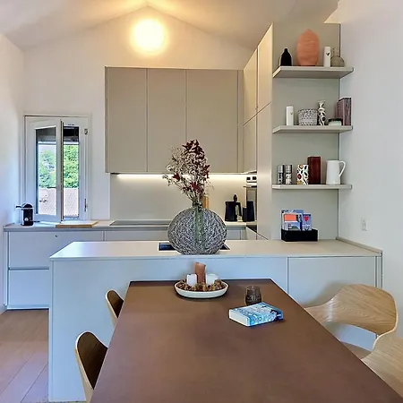 Apt- By Interhome Apartment